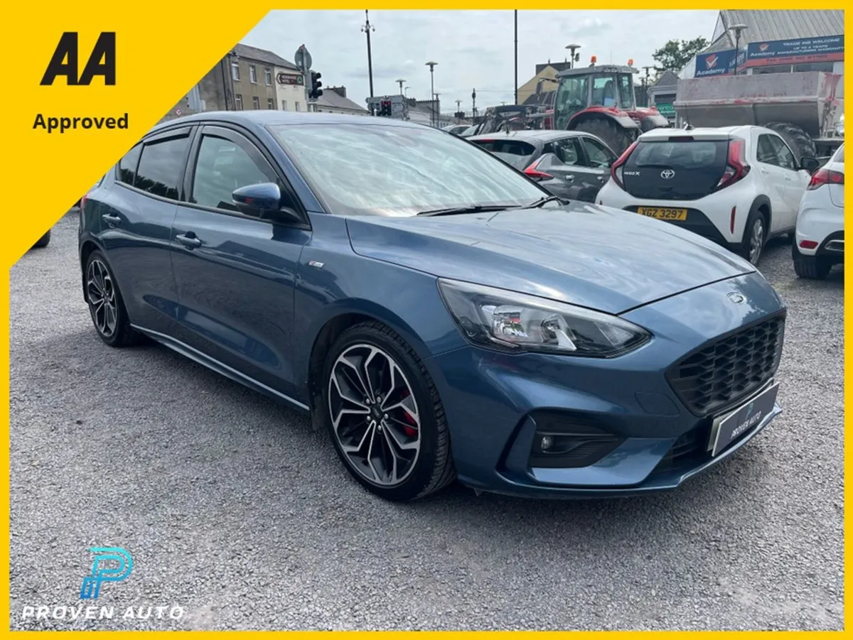 Ford Focus St-line X Tdci - Image 1