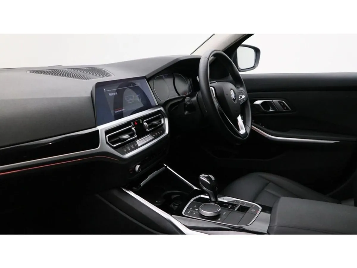 BMW 3 Series 2.0 318d MHT SE Saloon 4dr Diesel Au - Image 4