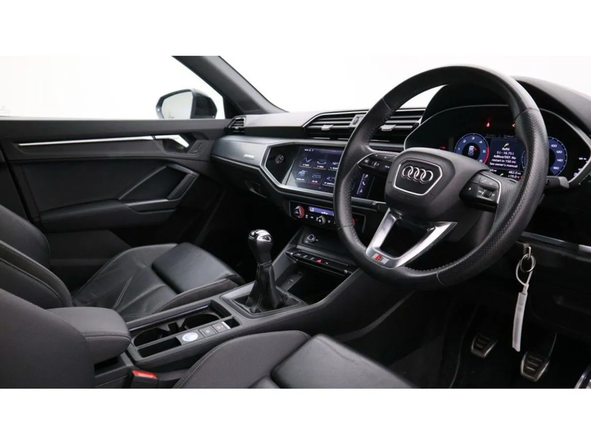 Audi Q3 2.0 TDI 35 S Line SUV 5dr Diesel Manual Q - Image 3