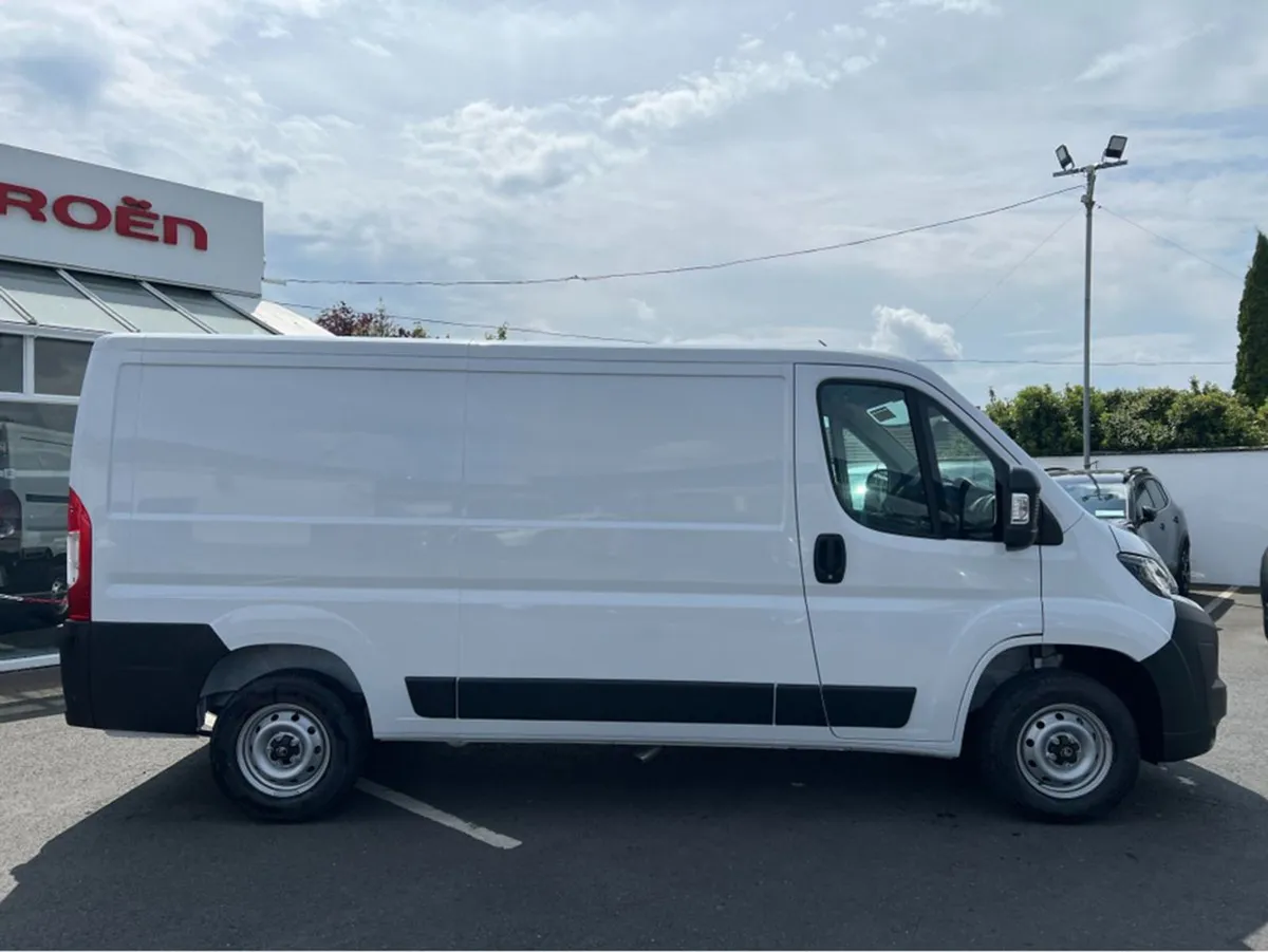 Citroen Relay 33 L2 H1 120cv ( Price ex Vat) - Image 2