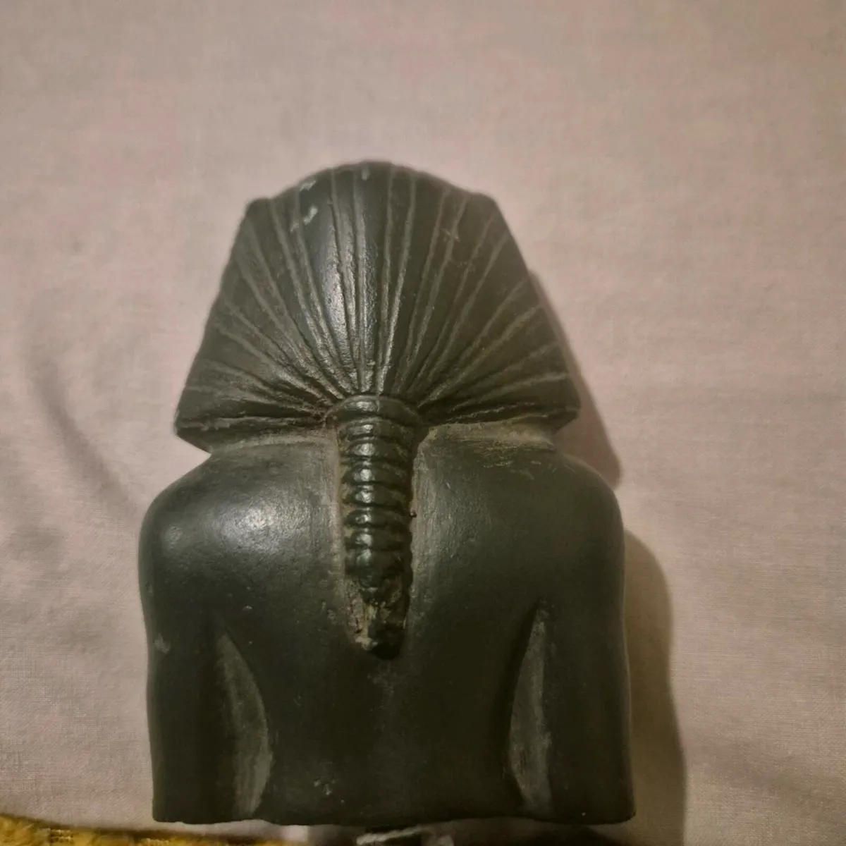 King Neferhotep I
old Egyptian bust - Image 2