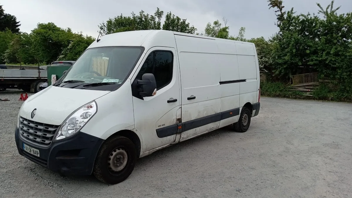 2014 Renault Master - Image 2