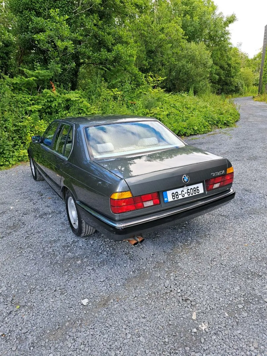 BMW E32 730i 1988 - Image 3