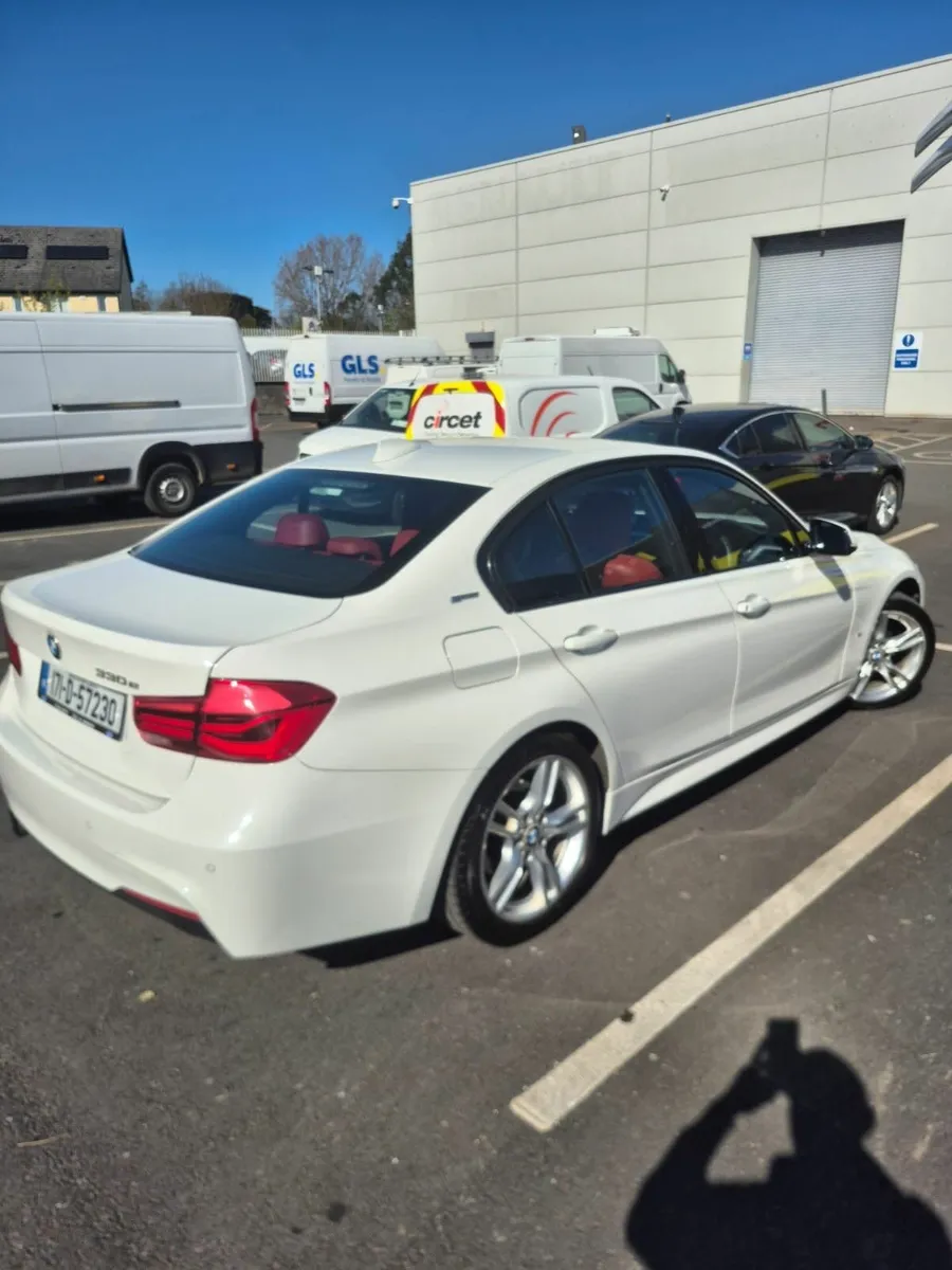 BMW 3-Series 2017 - Image 3