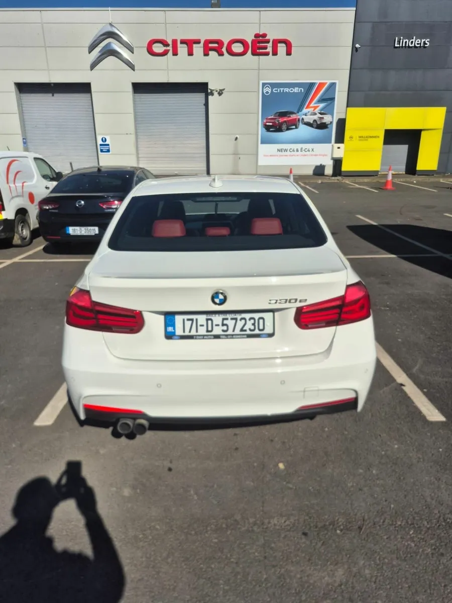 BMW 3-Series 2017 - Image 4