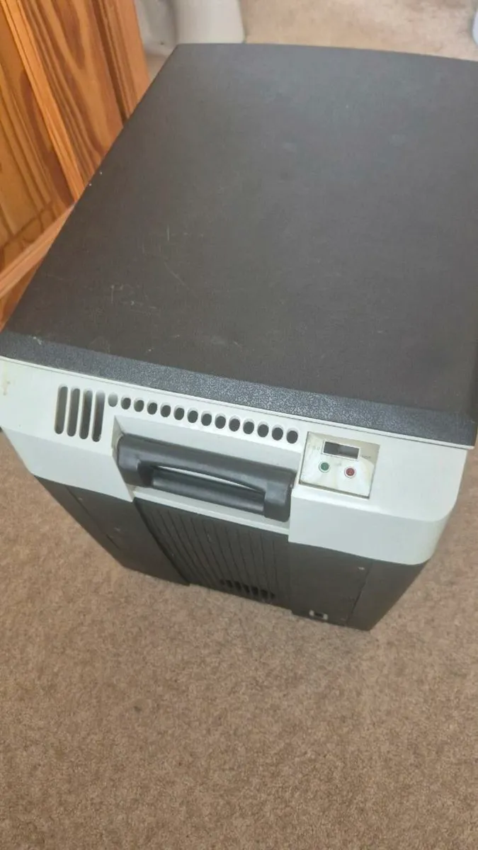 12v Caravan campervan fridge - Image 4