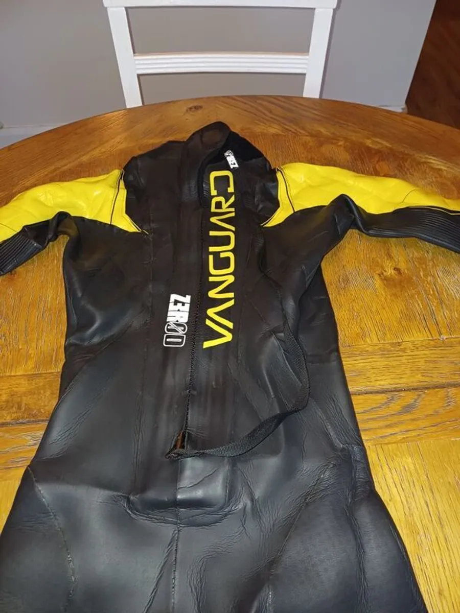 wetsuit - Image 1