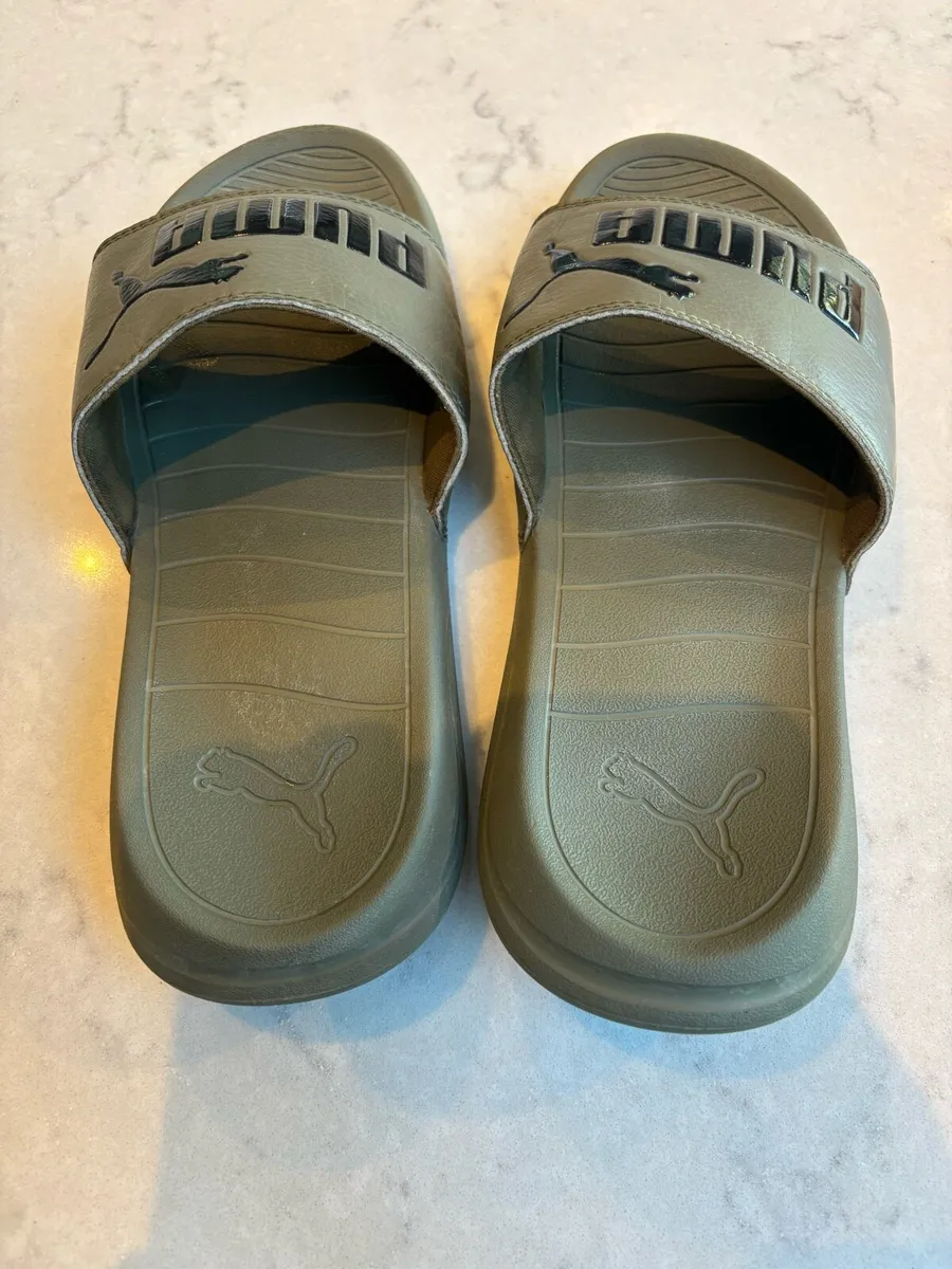 Men Puma Slides UK 8 €10 - Image 3