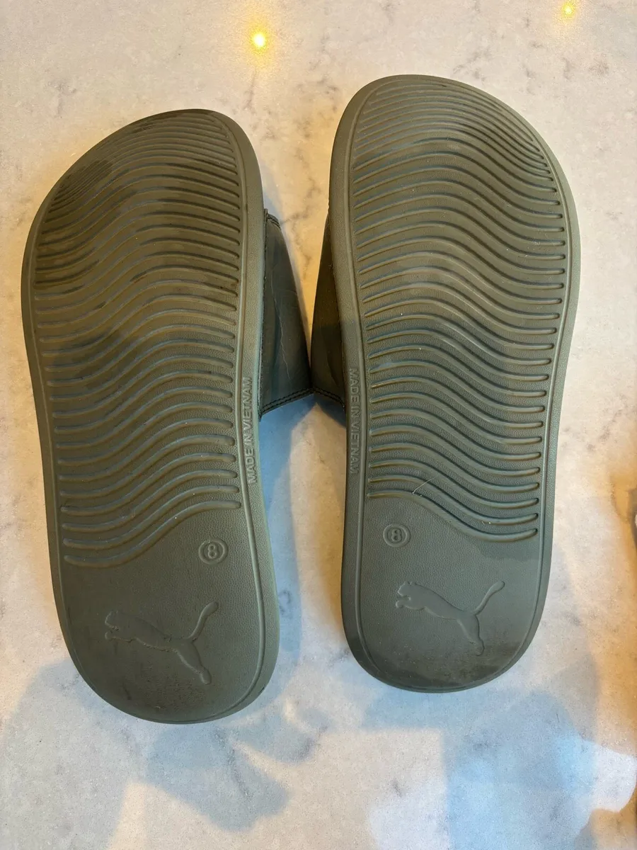 Men Puma Slides UK 8 €10 - Image 4