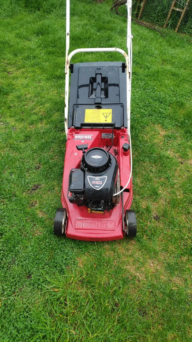 Mountfield Empress 16 Lawnmower - Image 2