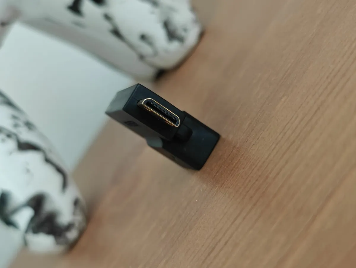 🔌 UGREEN 2-in-1 HDMI Adapter – High-Quality & Com - Image 3