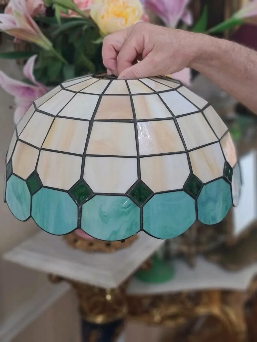 Ceiling light and lamp shade - Image 2