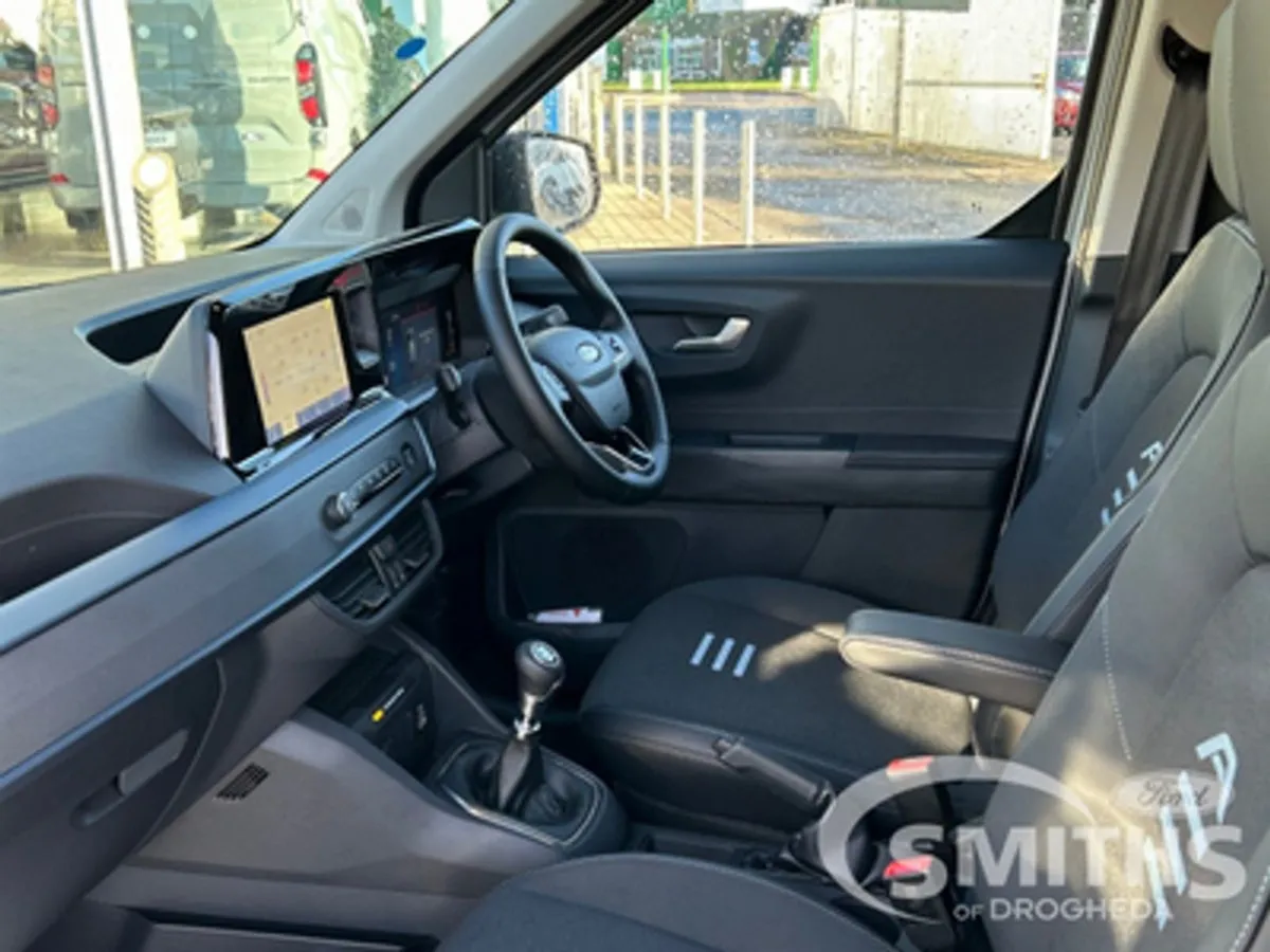Ford TRANSIT COURIER Active 1.5 100PS IN Stock 25 - Image 4