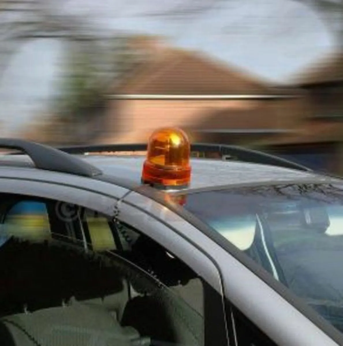12v  rotating  safety  light - Image 2