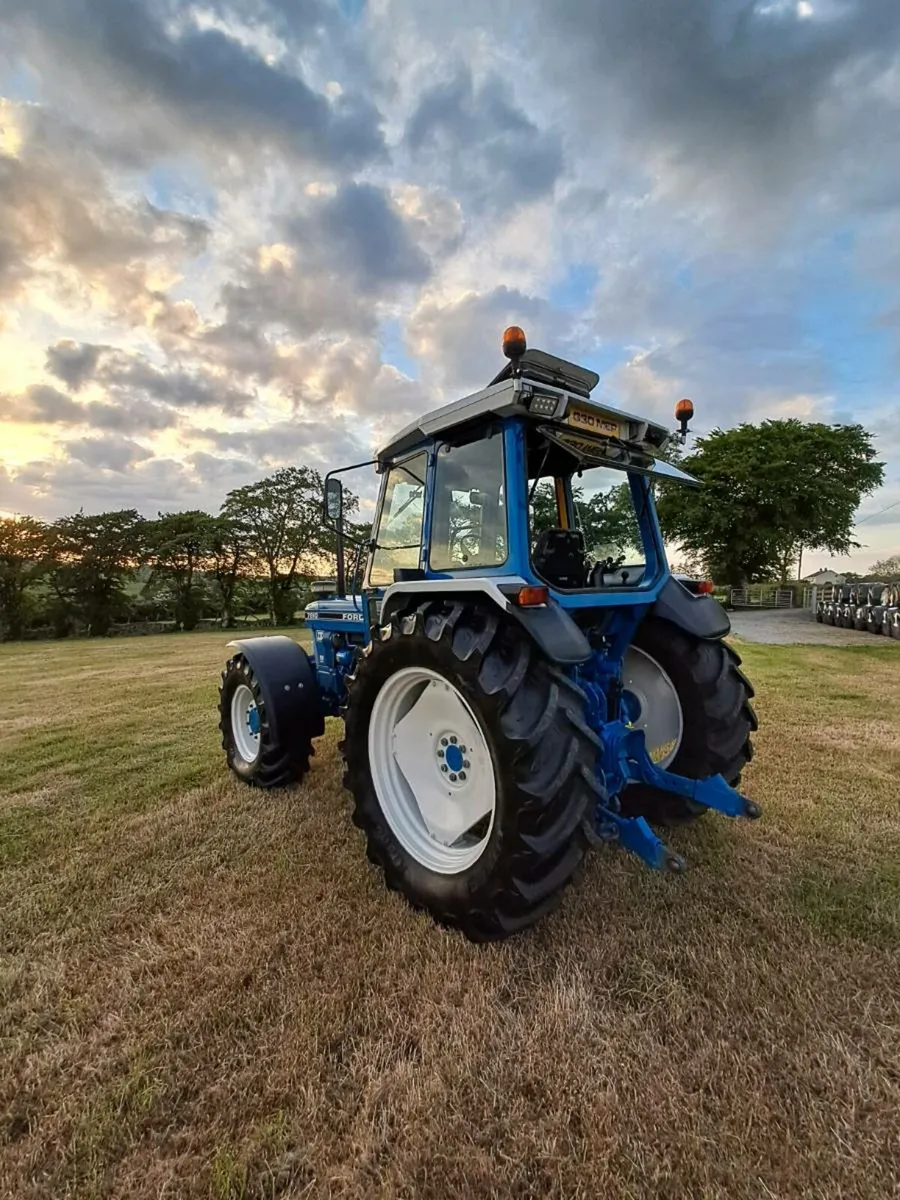 Ford 7810 - Image 4