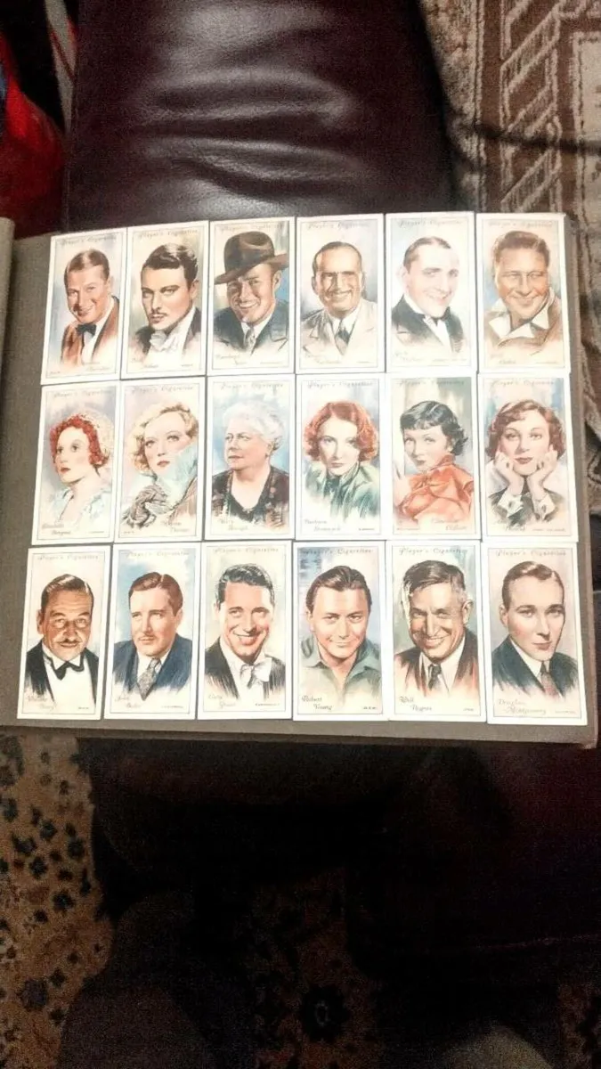 1934 Players show cards Film Stars - Image 1