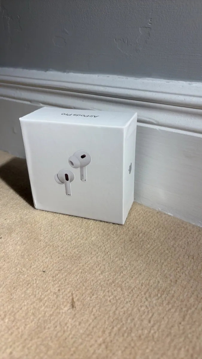 AirPod pros second generation - Image 2
