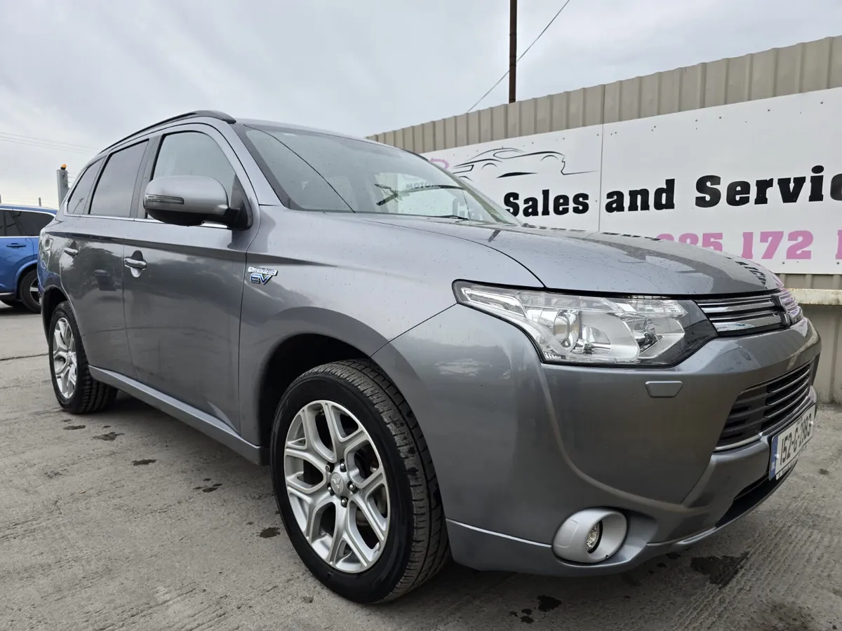 152 Mitsubishi Outlander PHEV Intense+ Hybrid - Image 3