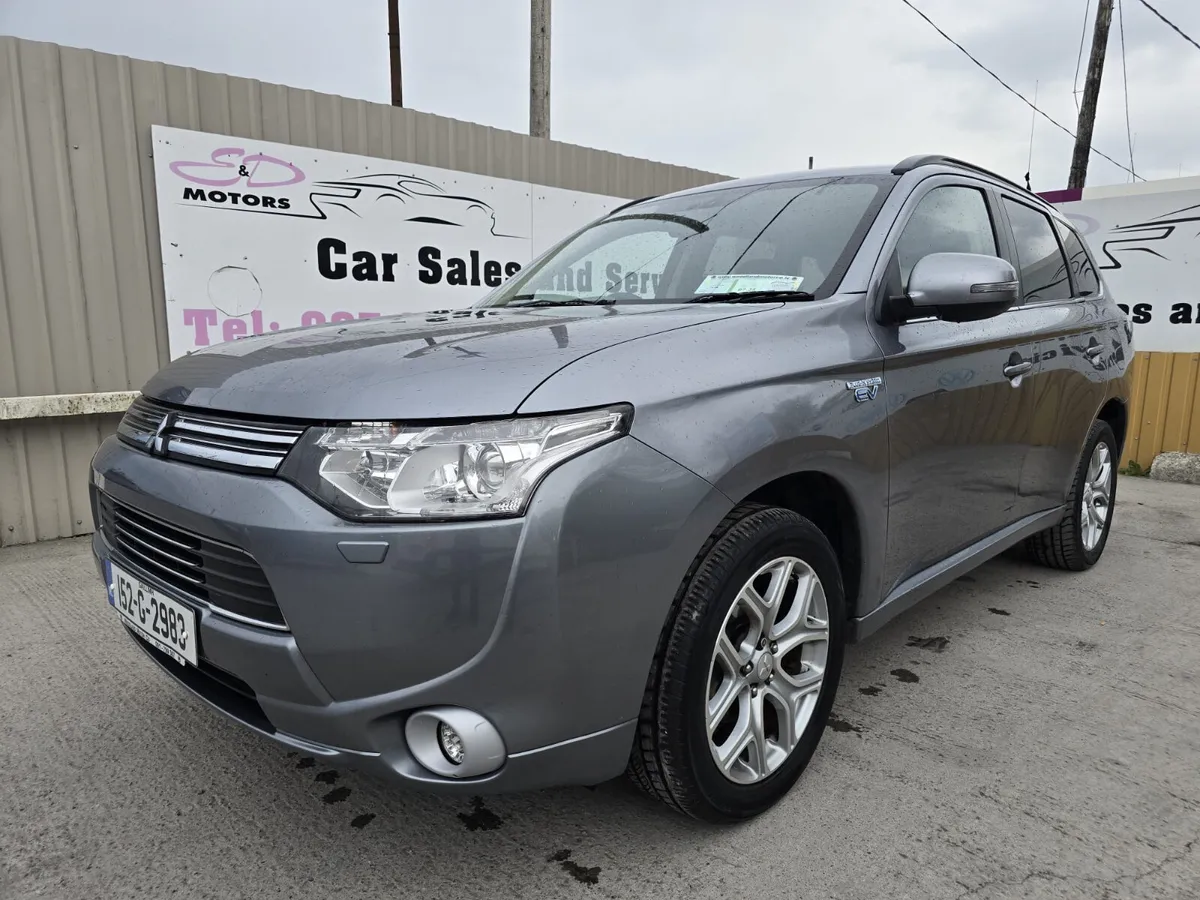 152 Mitsubishi Outlander PHEV Intense+ Hybrid - Image 2
