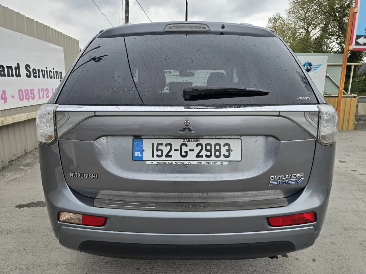 152 Mitsubishi Outlander PHEV Intense+ Hybrid - Image 4