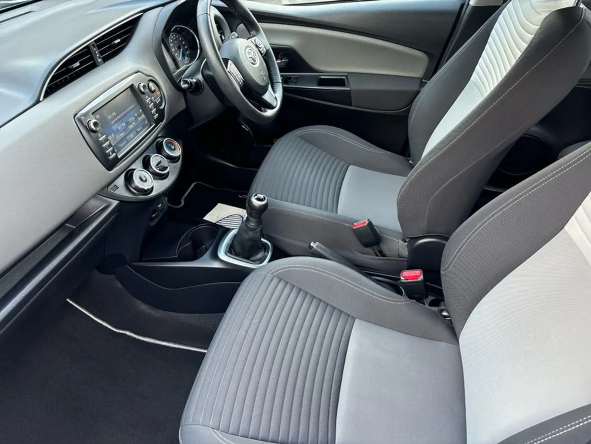 Toyota Yaris 1.0 Luna 4DR - Image 3