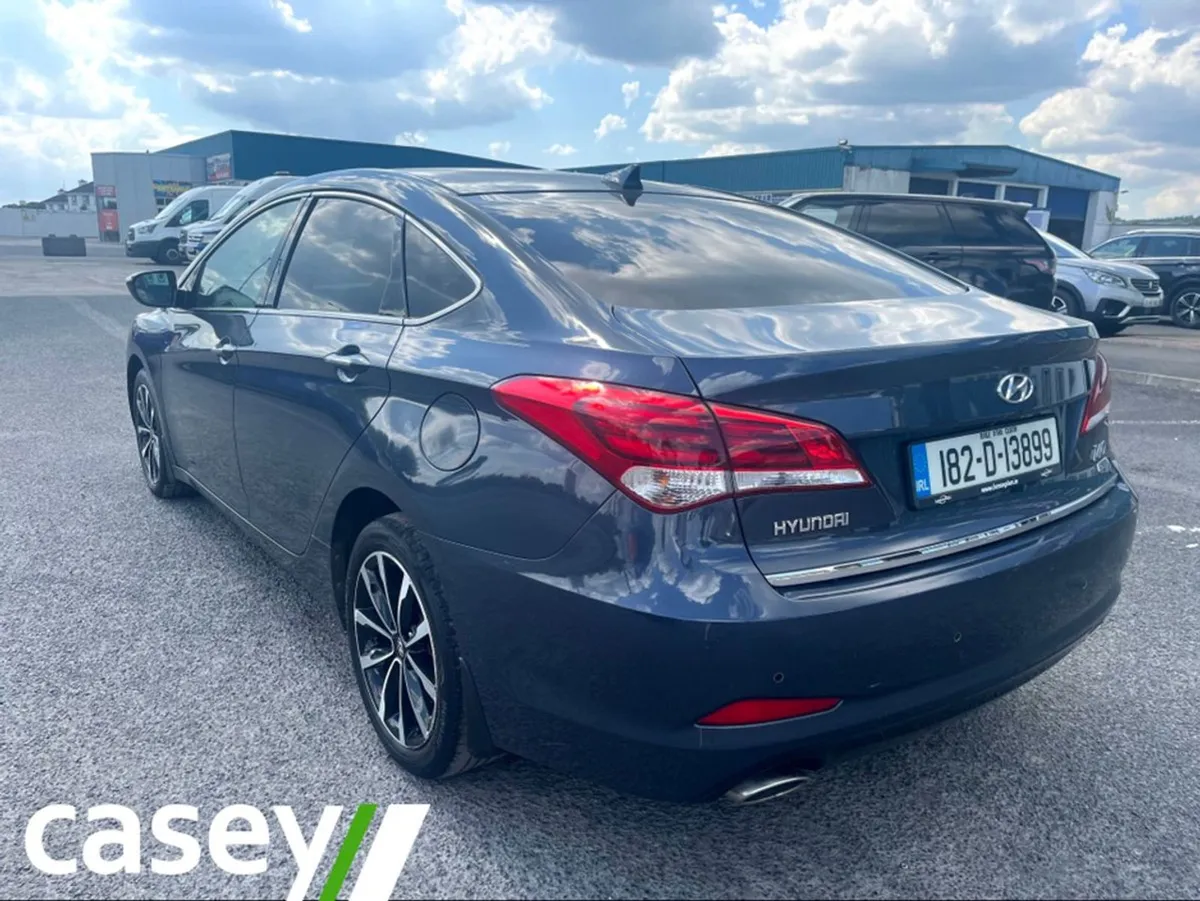 Hyundai i40 Comfort Plus 4DR - Image 2