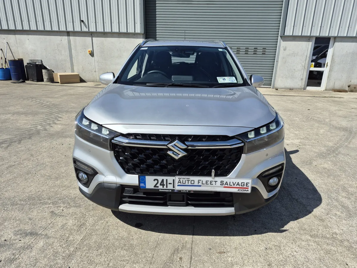 241 SUZUKI SX4 S-CROSS 1.4 BOOSTERJET - Image 2