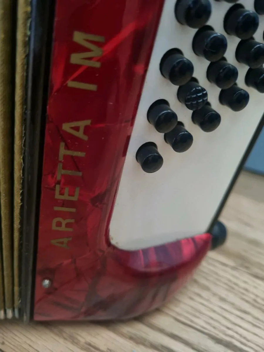 HOHNOR 72 BASE Accordian - Image 4