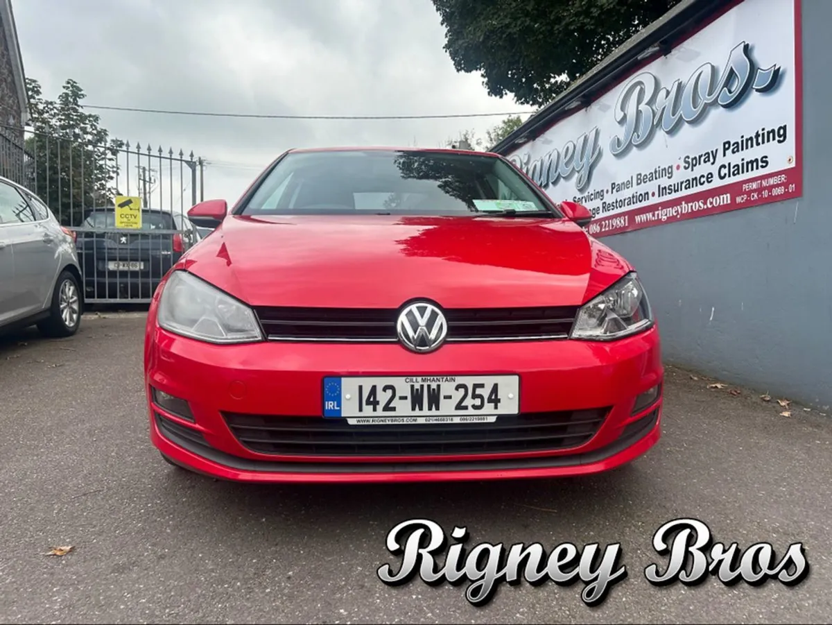 Volkswagen Golf Comfortline 1.6 TDI Manual 5speed - Image 2