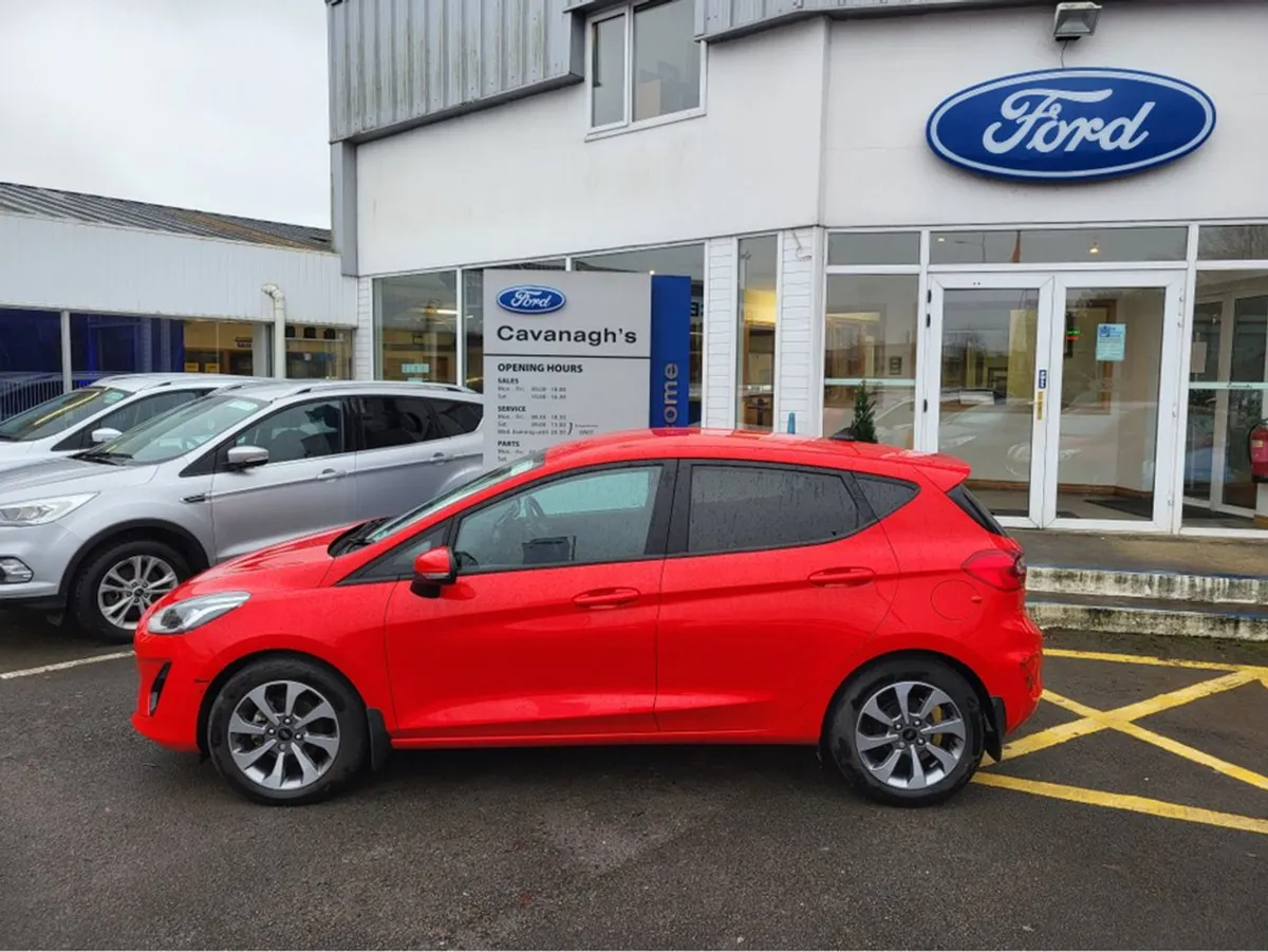 Ford Fiesta Connected 5DR 1.1 075 S6 S6.2 M5 4 - Image 4