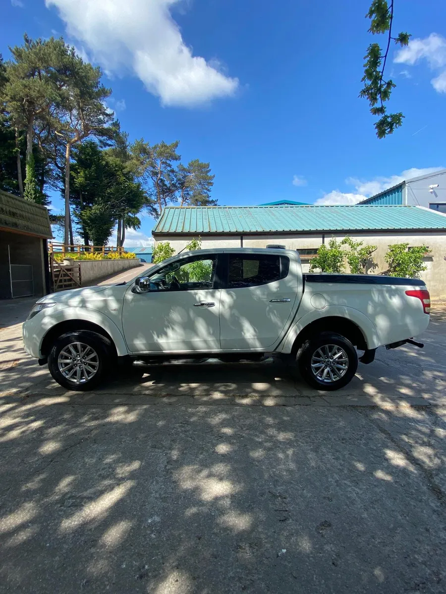2017 MITSUBISHI L200 TITAN PICKUP - Image 2