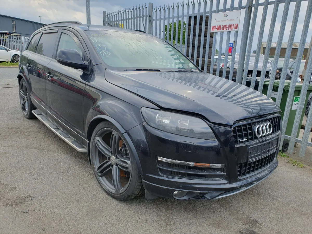 12 AUDI Q7  3.0 TDI (CRC) FOR BREAKING - Image 1