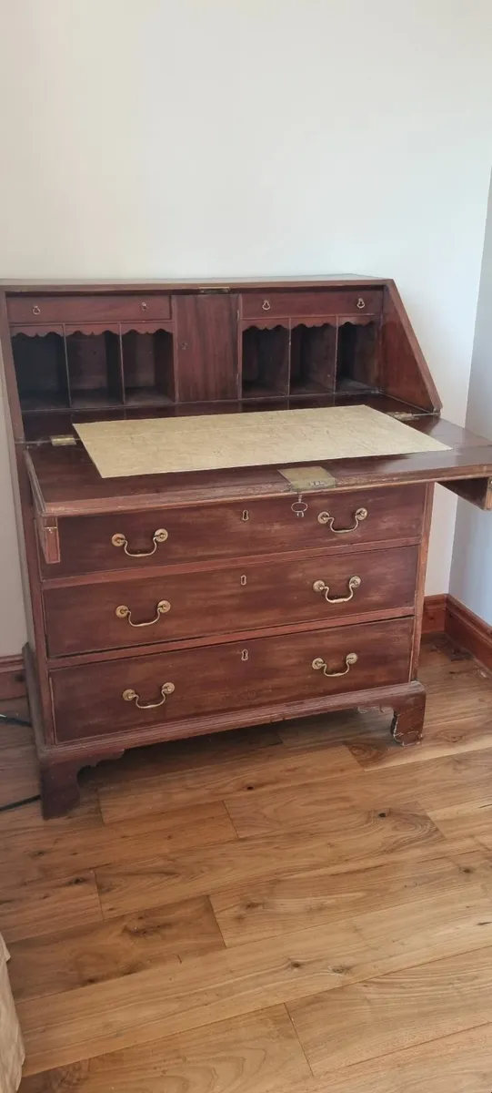 Writing Bureau - Image 2