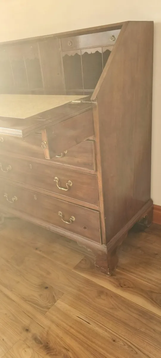 Writing Bureau - Image 4