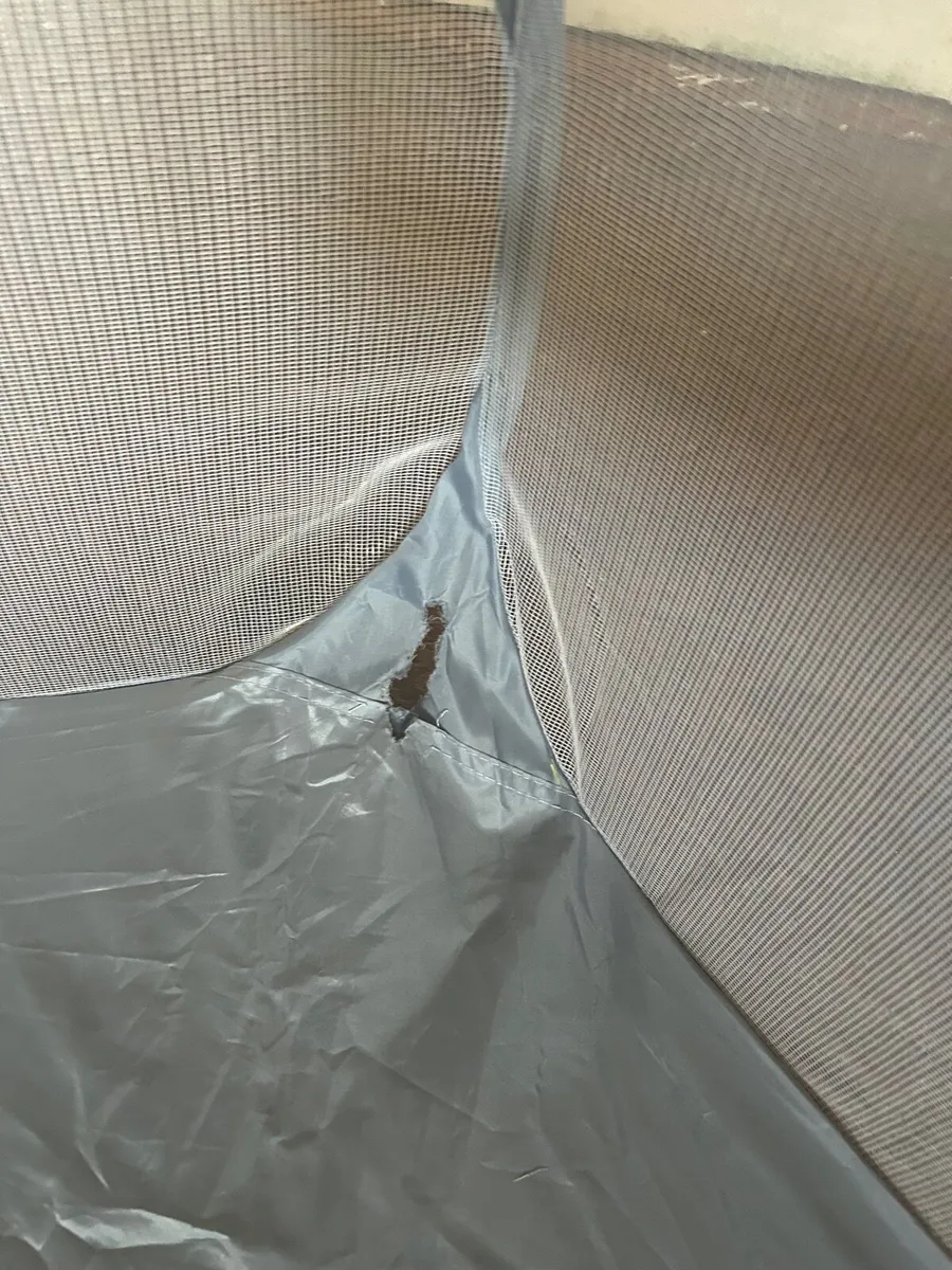 Play pen - Image 2