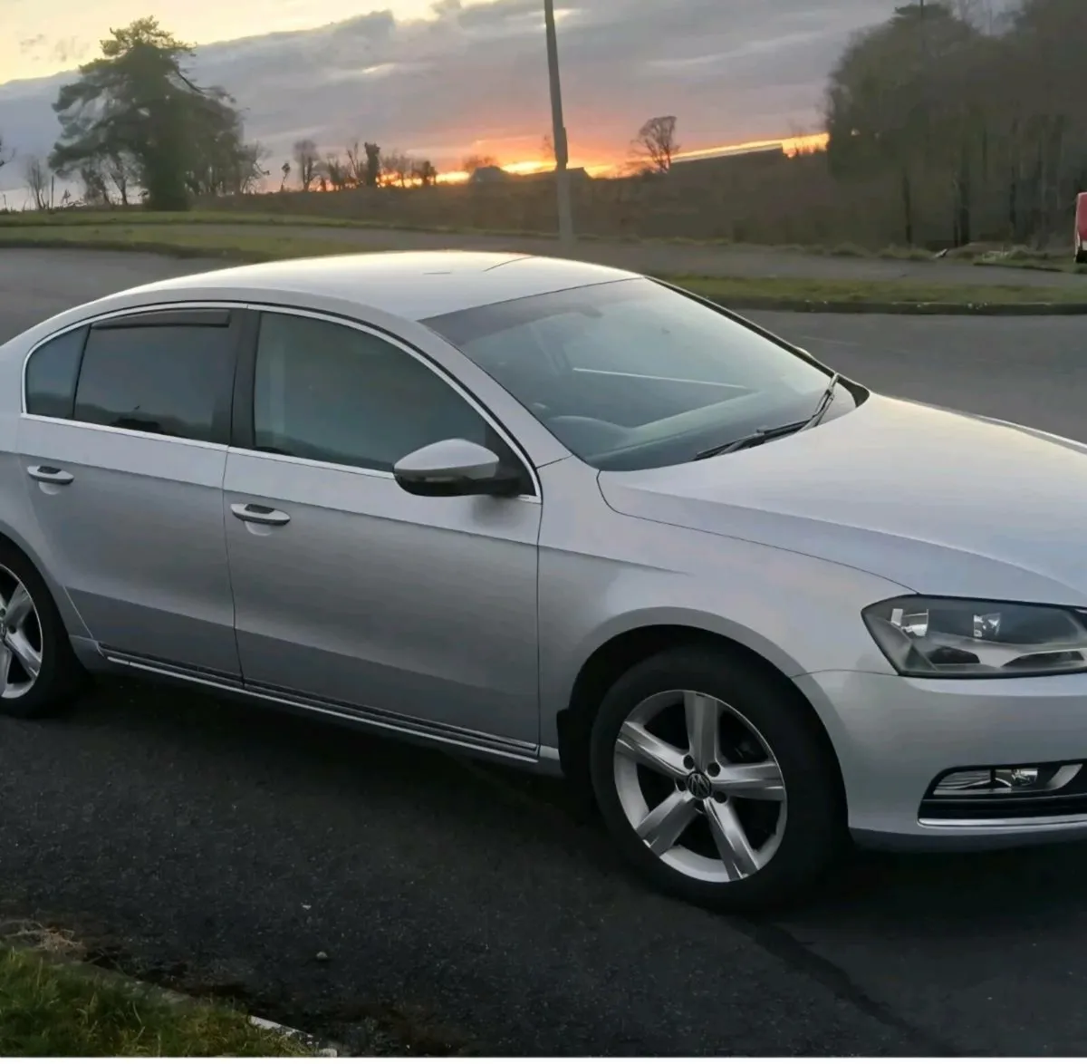 2012 VW PASSAT 2.0TDI 140BHP - Image 3