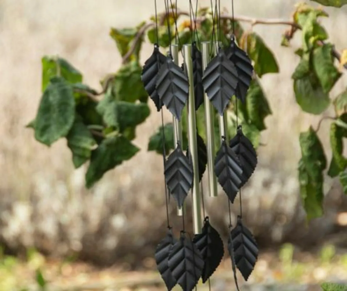 Windchime leaves