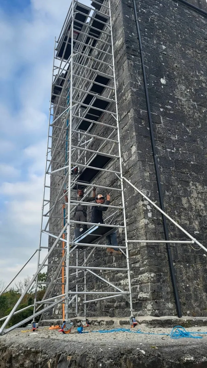 Mobile Aluminium Scaffolding tower - Image 1