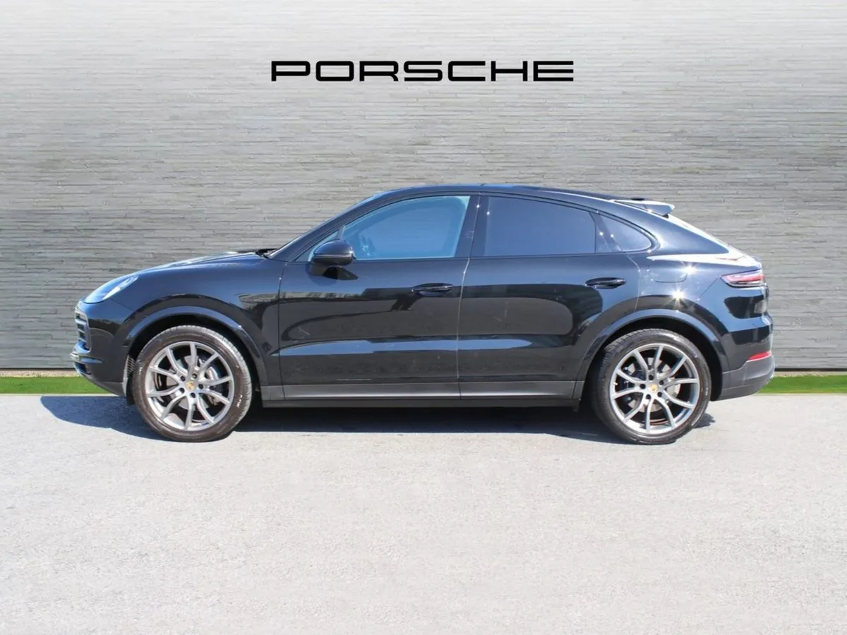 Porsche Cayenne E-hybrid Coupe - Image 3