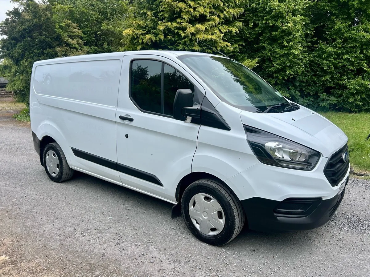 2018 Ford Transit Custom SWB - Image 1