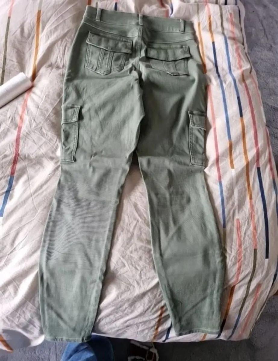 spanx khaki cargo pants - Image 3