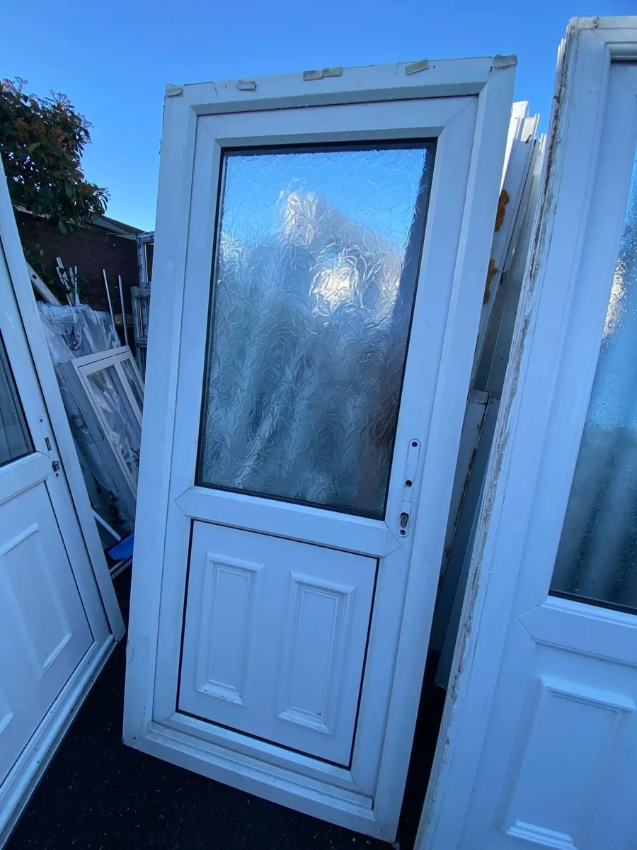 PVC door - Image 4