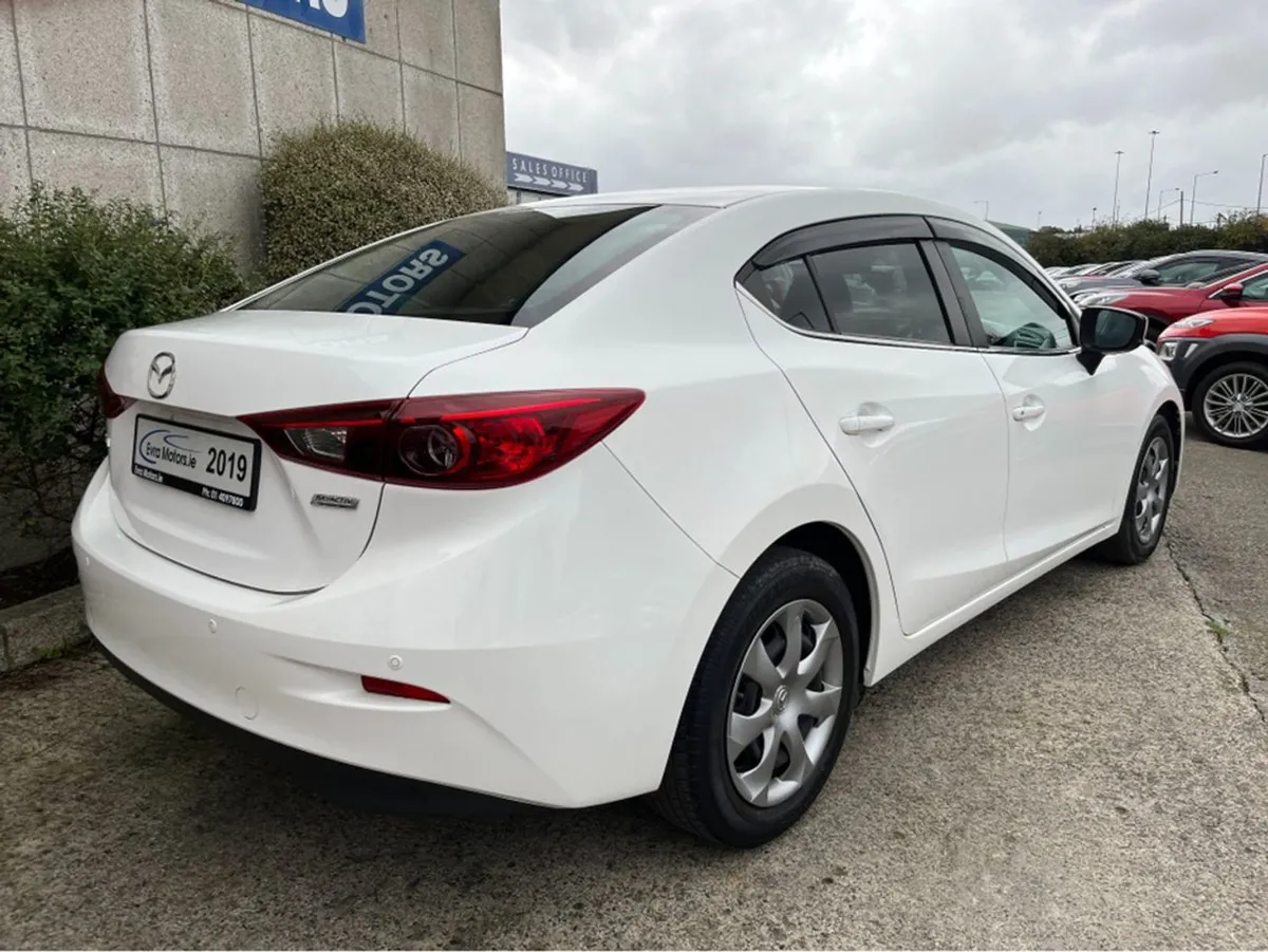Mazda 3 Automatic 1.5 Petrol //summer Sale  1 000 - Image 4
