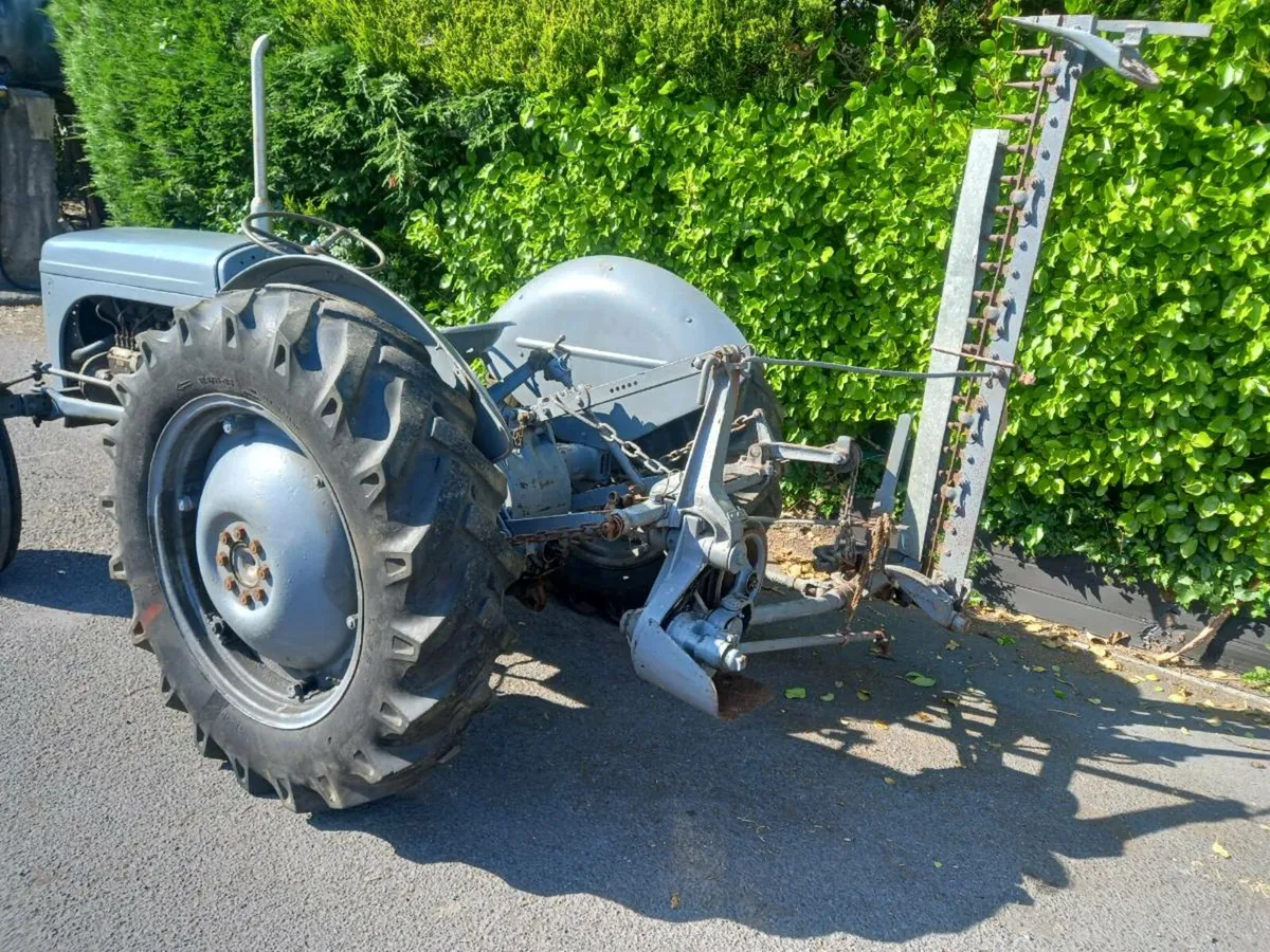 Massey ferguson 20 - Image 4
