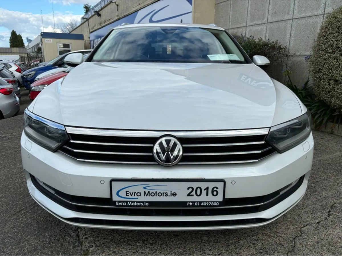 Volkswagen Passat Estate CL Automatic 1.4 Petrol - Image 3