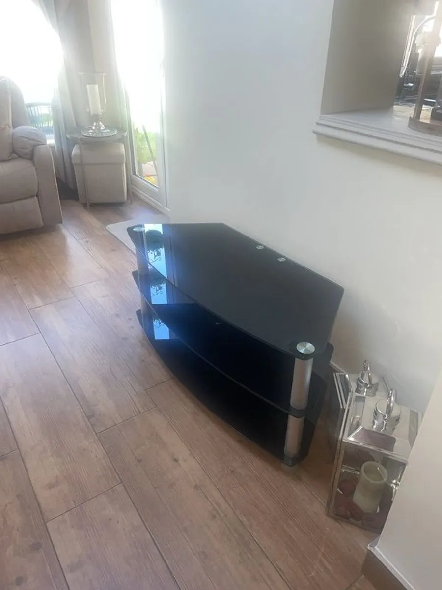 TV Stand Black Glass Like New - Image 3