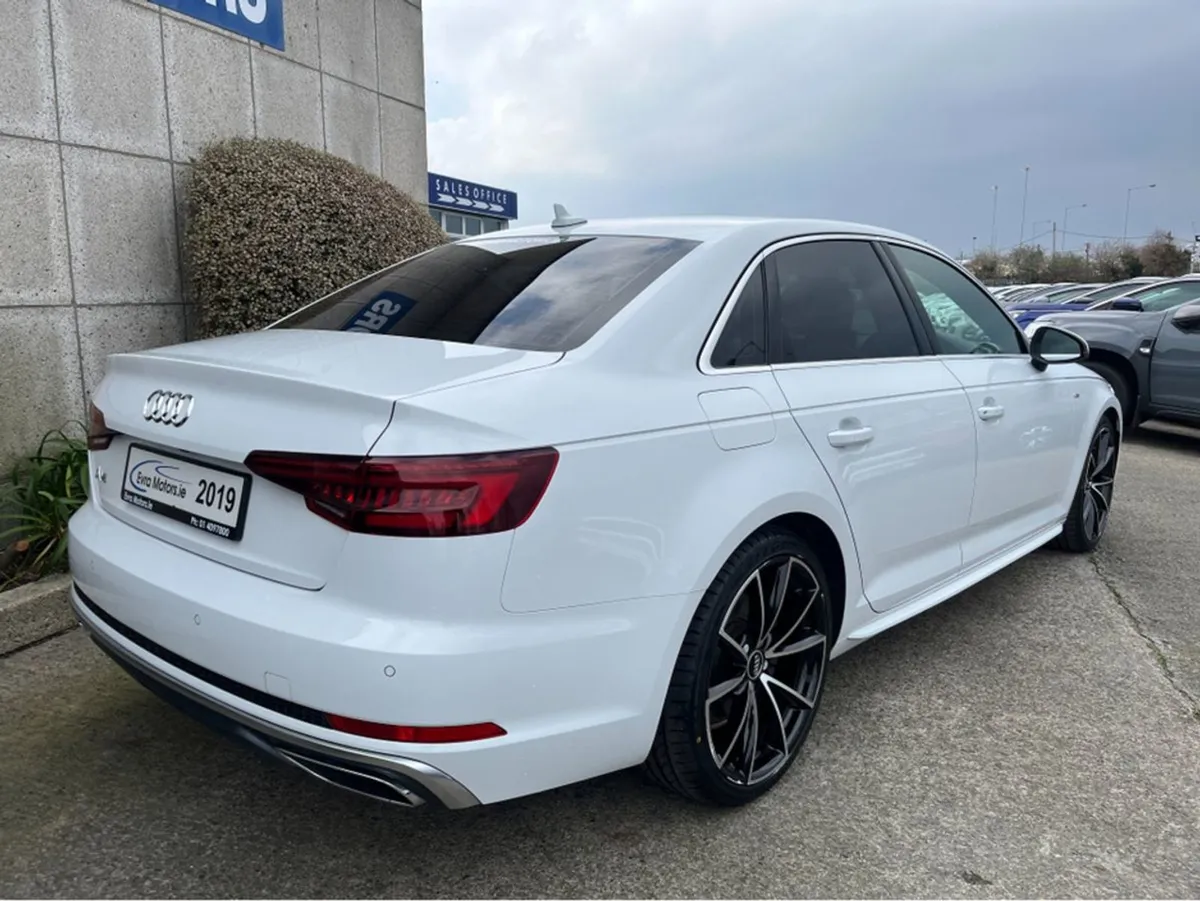 Audi A4 S-line 2.0 Petrol Automatic 190BHP //high - Image 4
