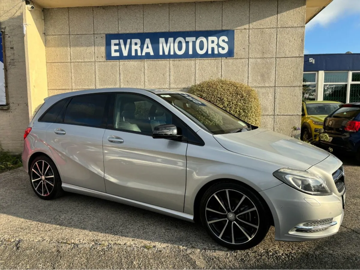 Mercedes-Benz B-Class Automatic 1.6 Petrol //high - Image 2