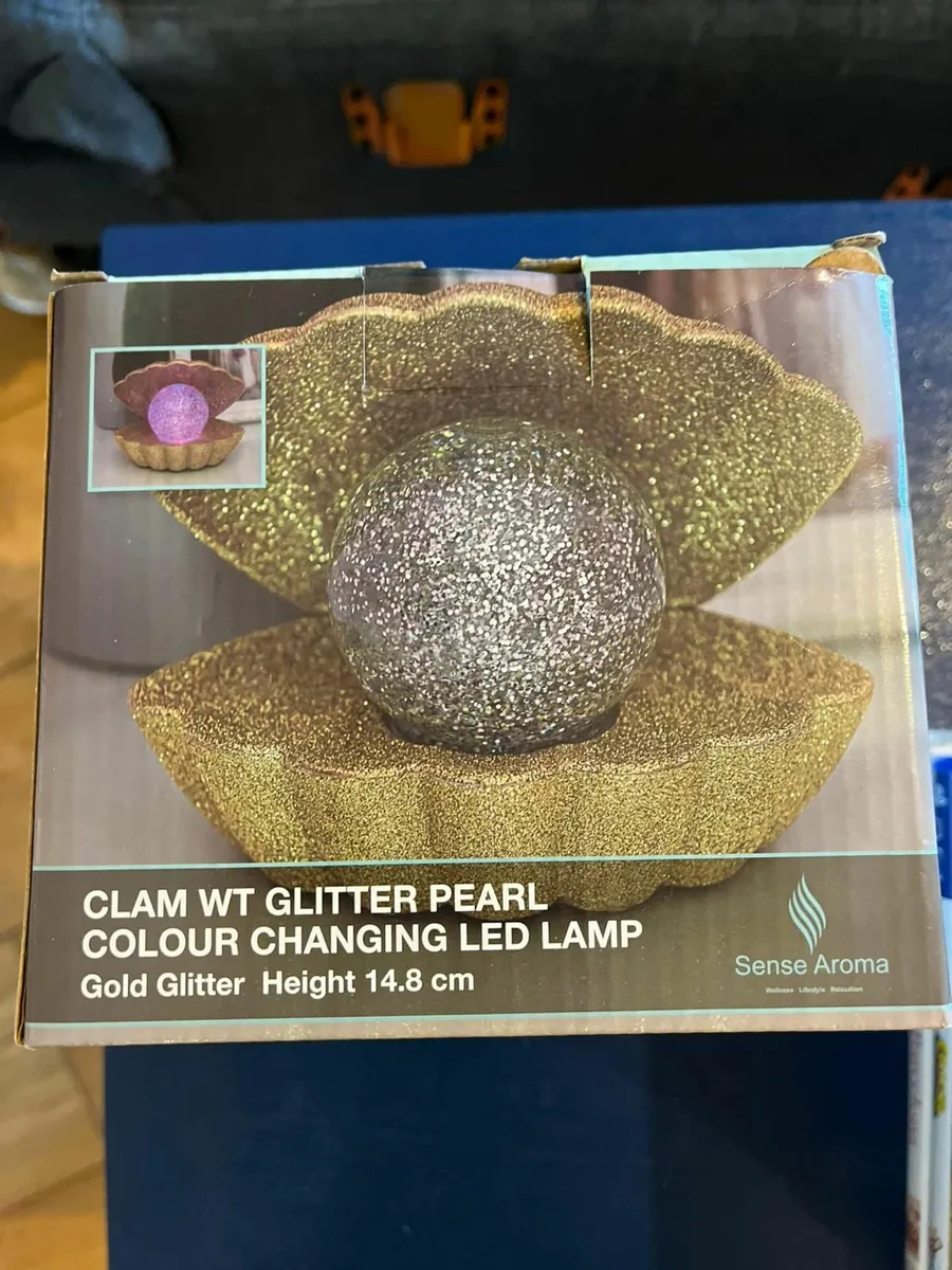 NEW Glitter Pearl Clam LED Lamp - Image 2