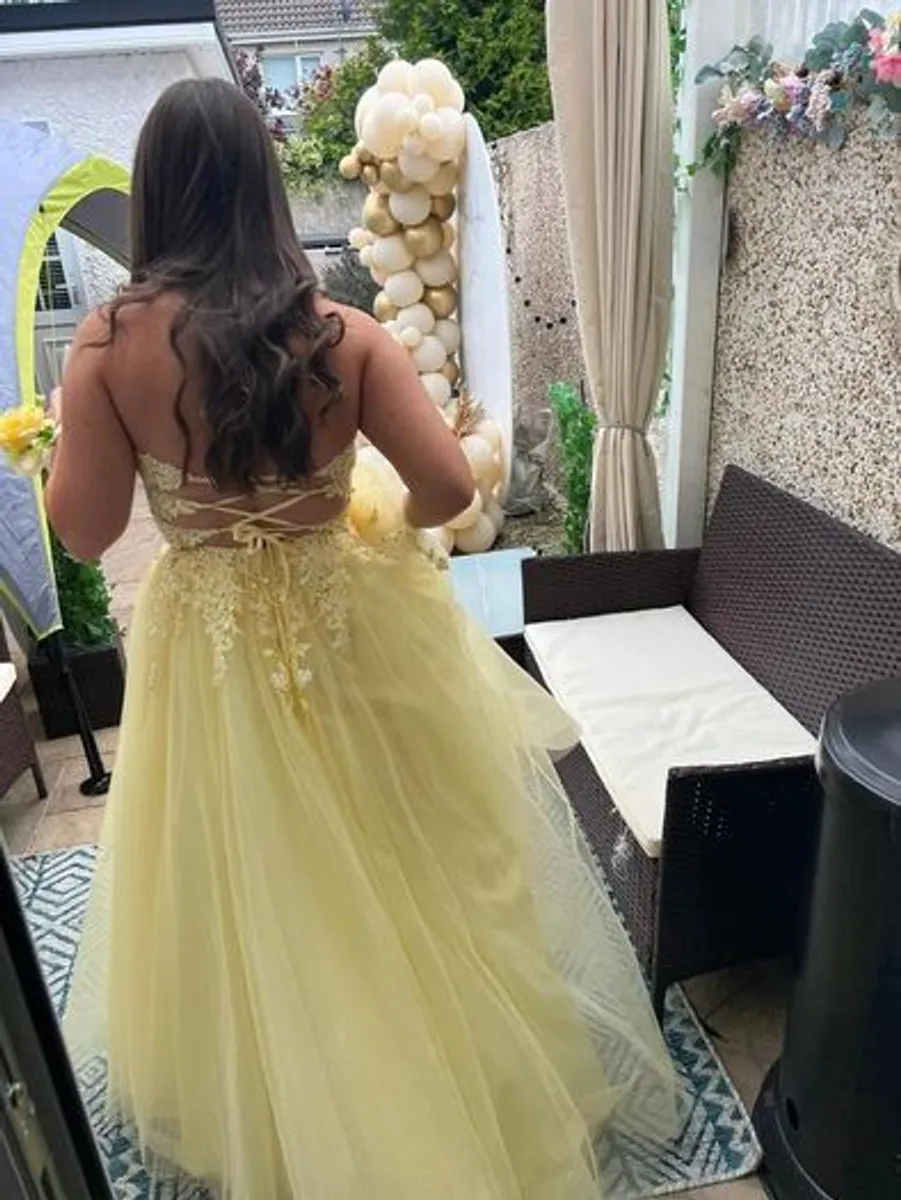 Debs - Image 4